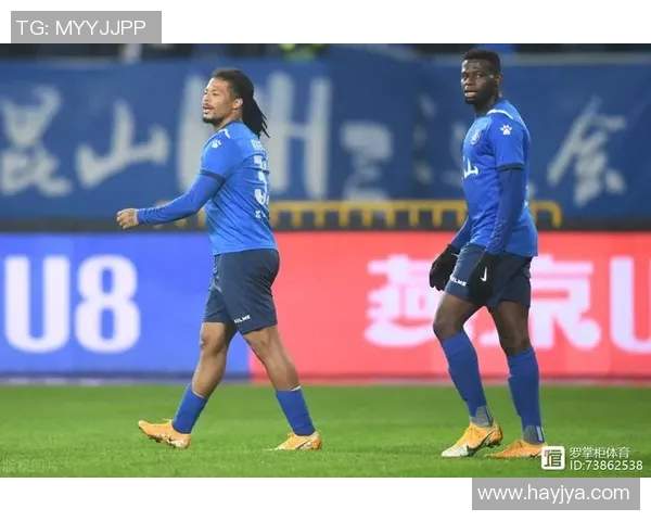 基尔队与雷根斯堡队激战正酣精彩对决引发球迷热议